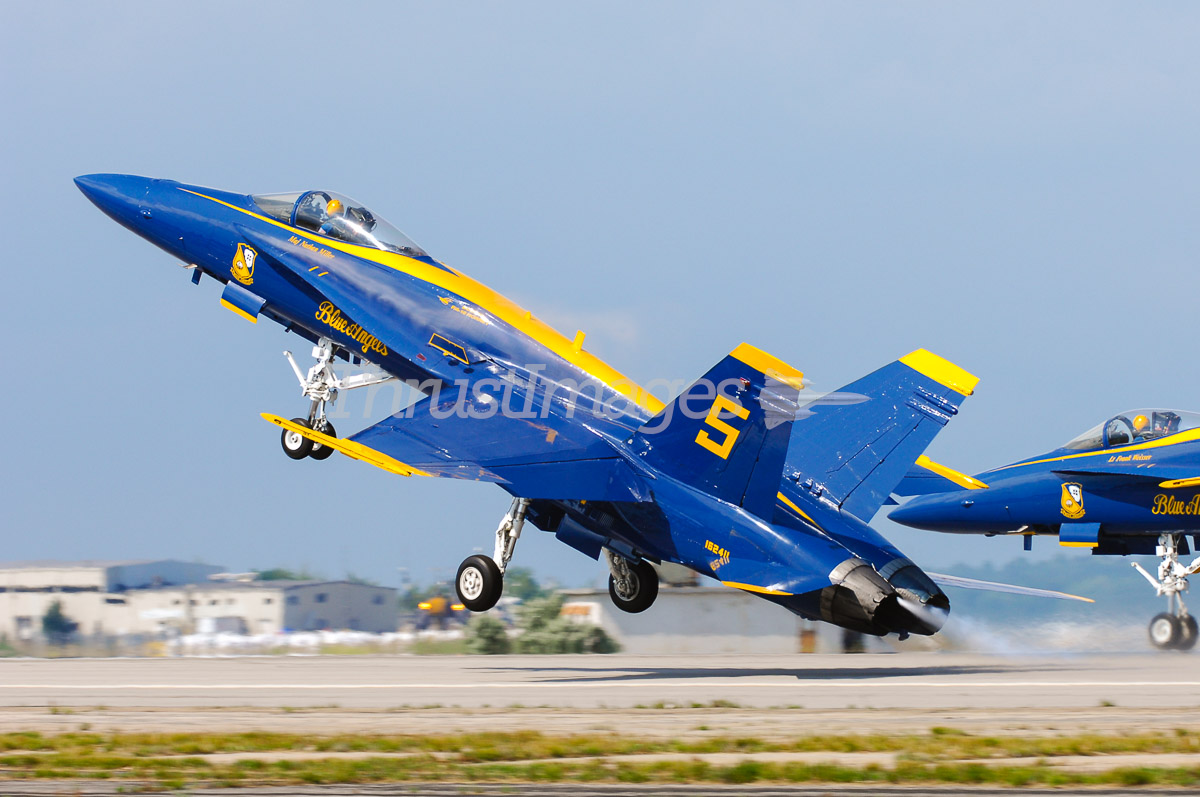 McDonnell Douglas F/A-18A Hornet 162411 / 5 (cn 0243/A193)